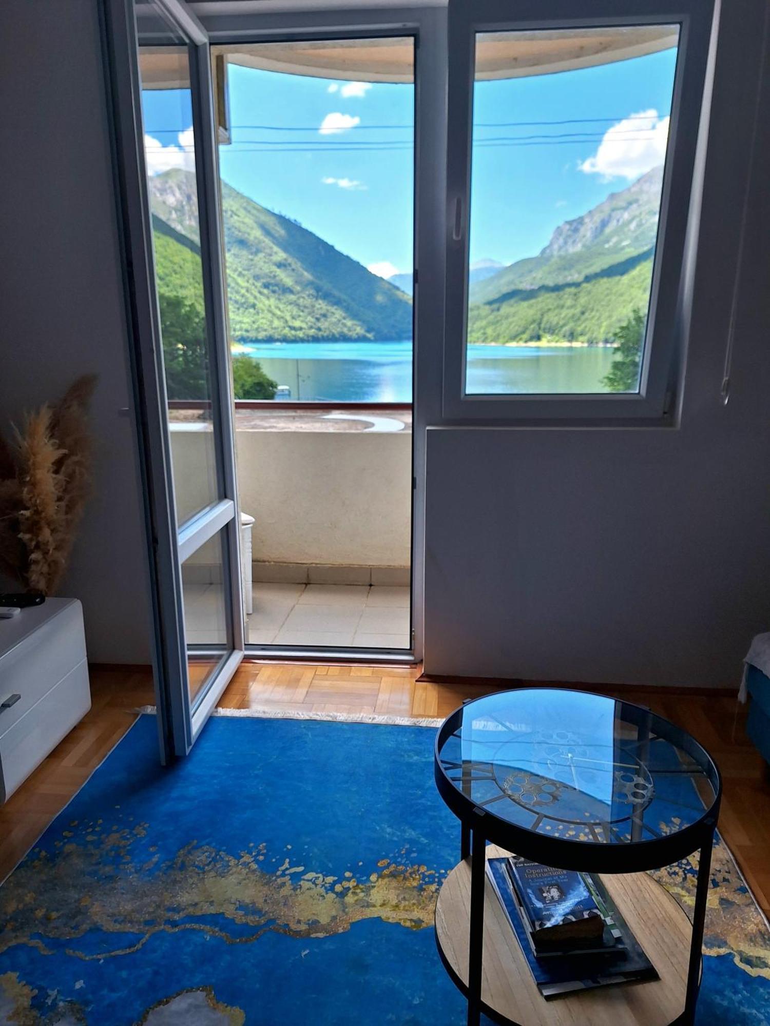 Apartment Lake Story 普卢日内 外观 照片